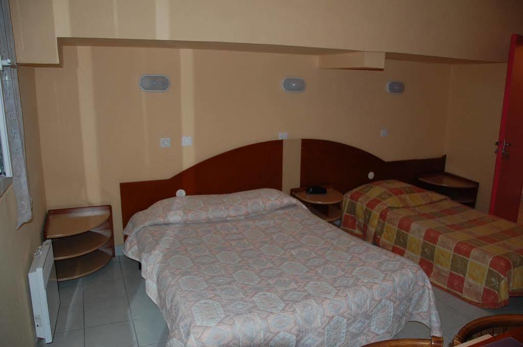 Hotel Louvre Vincenette Lourdes Kültér fotó